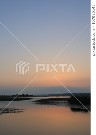 一個安靜的早晨 107050143