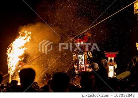 阿巴雷節,燃燒火把粉 阿巴雷節,燃燒火把粉 107051848