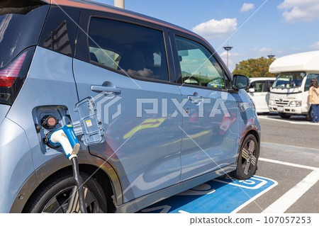 Charging of electric vehicle 107057253