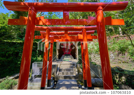 千葉縣立山市御手洗山須崎神社參拜殿附近的稻荷神社(須崎神社終點神社) 千葉縣立山市御手洗山須崎神社參拜殿附近的稻荷神社(須崎神社終點神社) 107063810