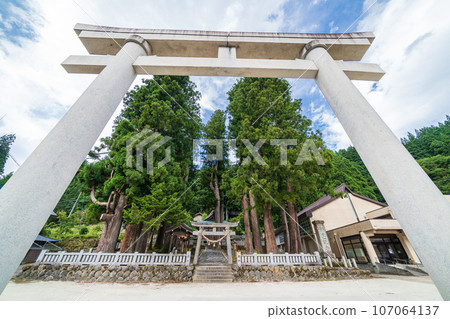 “Toyama Prefecture” Hakusangu Shrine, Kaminashi, Nanto City “Toyama Prefecture” Hakusangu Shrine, Kaminashi, Nanto City 107064137