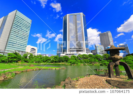 [東京] 舊芝離宮恩賜庭園 天氣晴朗 107064175
