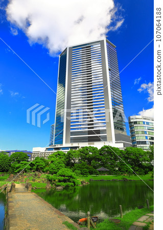 [東京] 舊芝離宮恩賜庭園 天氣晴朗 107064188