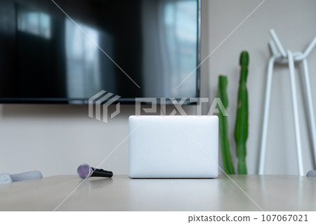 Business image presentation microphone Business image presentation microphone 107067021