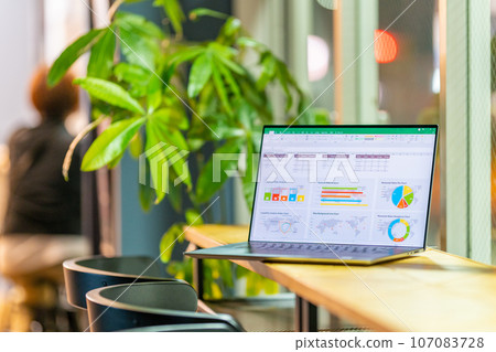 Market research, overseas markets, trade area analysis, marketing research, world map, night lounge 107083728