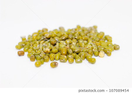Mung Beans Lentil or Mung Daal isolated on White Background Mung Beans Lentil or Mung Daal isolated on White Background 107089454