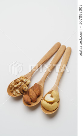 3 kinds of mixed nuts|walnuts, almonds, cashew nuts 3 kinds of mixed nuts|walnuts, almonds, cashew nuts 107092005