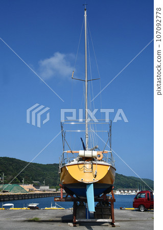 yacht brought ashore yacht brought ashore 107092778