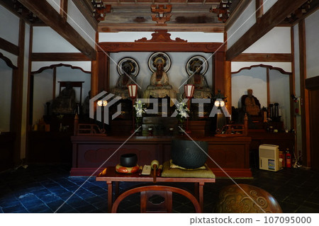 Jochiji Temple Amida Nyorai Shaka Nyorai Maitreya Nyorai 107095000