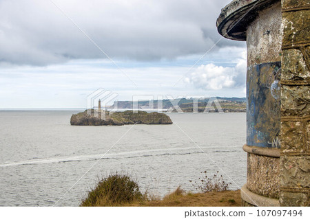Biscay bay and isla do mouro at santander, spain 107097494