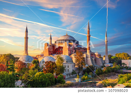 Hagia Sophia Mosque of Istanbul, colorful sunset view, Turkey Hagia Sophia Mosque of Istanbul, colorful sunset view, Turkey 107098020