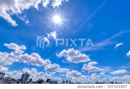 太陽和藍天 太陽和藍天 107101897
