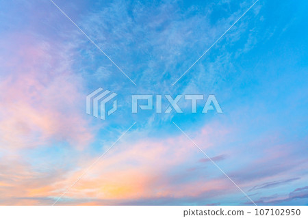  Blue sky and clouds 107102950