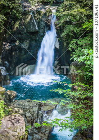 Yumori Trend Ryujin Falls Yumori Trend Ryujin Falls 107106241