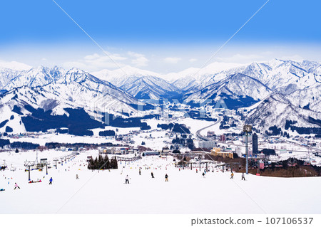 滑雪場全景【新潟縣越後湯澤岩原滑雪場】 107106537