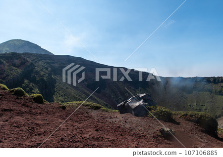 攀登眾神的後裔降臨之地－高千峰峰 107106885
