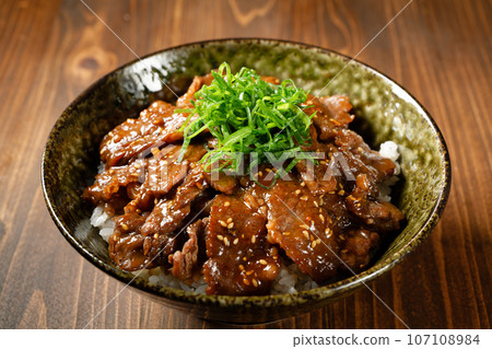 Yakiniku bowl 107108984