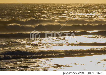 Scenery of Kikugawa Estuary, Kuniyasu, Kakegawa City, Shizuoka Prefecture 107109676