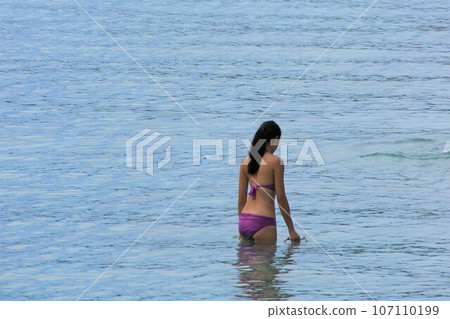 沖繩夏日海水浴 慶良間夏日風光 107110199
