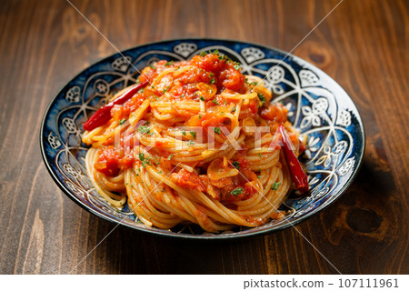 番茄大蒜義大利麵 番茄大蒜義大利麵 107111961