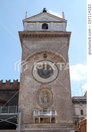 Clock tower of Palace of Reason (Palazzo della Ragione with the Torre dell'Orologio) in Mantua, Italy Clock tower of Palace of Reason (Palazzo della Ragione with the Torre dell'Orologio) in Mantua, Italy 107114383