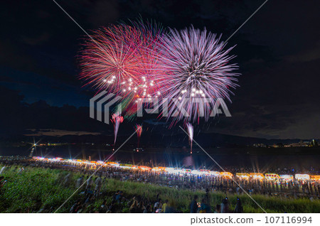 Chikugo River Fireworks Festival “Simultaneous Ignition Single Sponsorship Division” Chikugo River Fireworks Festival “Simultaneous Ignition Single Sponsorship Division” 107116994