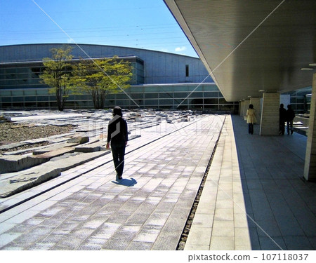 通往石廣場和郡山美術館的道路 通往石廣場和郡山美術館的道路 107118037