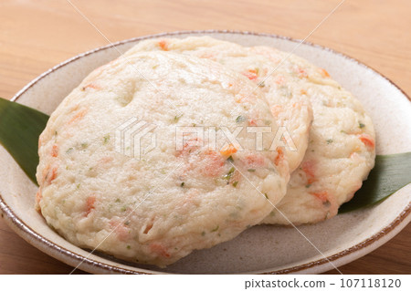 Fish meat with shrimp, fried kamaboko Fish meat with shrimp, fried kamaboko 107118120