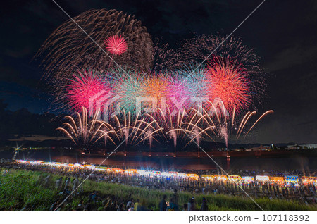 Chikugo River Fireworks Festival “Super special big quick hit” Chikugo River Fireworks Festival “Super special big quick hit” 107118392