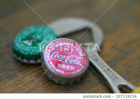 皇冠和開瓶器 107119154