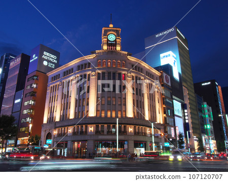 [Tokyo / July 2023] Cityscape Evening view of Ginza 4-chome intersection 107120707