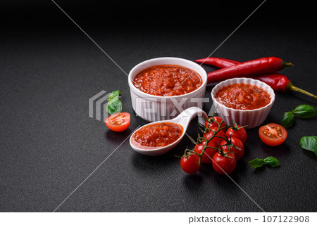 Delicious red Napoletana sauce with onions, salt, spices and herbs Delicious red Napoletana sauce with onions, salt, spices and herbs 107122908