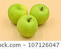 Apple Granny Smith 107126047