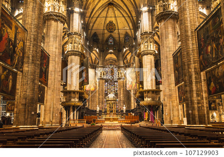 米蘭大教堂，意大利 107129903