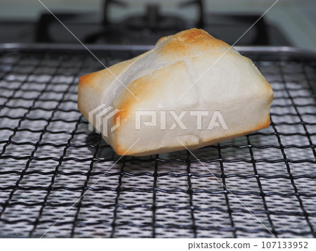 用瓦斯爐切年糕烤 用瓦斯爐切年糕烤 107133952