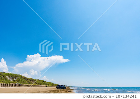 石川縣羽咋市千里浜渚車道駕車海岸自然夏季海天旅遊日本海北陸 107134241