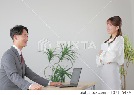 Managers and business women in a peaceful workplace 3 Managers and business women in a peaceful workplace 3 107135489