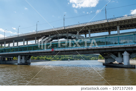 Metro bridge on Vorobyovy Gory in the Russian capital. 107137269