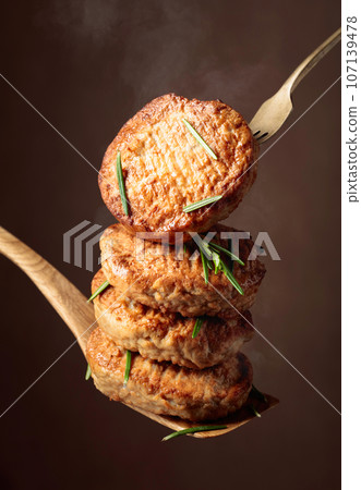 Delicious homemade cutlets. Delicious homemade cutlets. 107139478