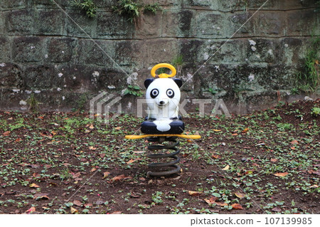 Park play equipment panda ① Park play equipment panda ① 107139985