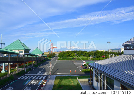 熊本港的清晨風景（2022年9月） 107145110