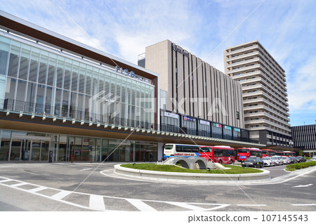 Station view between Yue Station and Isahaya Station on the JR Kyushu Nagasaki Main Line (September 2022) 107145543