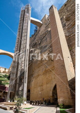 Malta, Valletta, Barraka Panoramic Lift 107147994