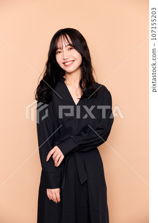 Autumn clothes fashion woman portrait 107155203