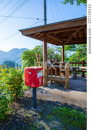 View from Kamihinozawa Azumaya, mountain scenery, Minano Town View from Kamihinozawa Azumaya, mountain scenery, Minano Town 107158312