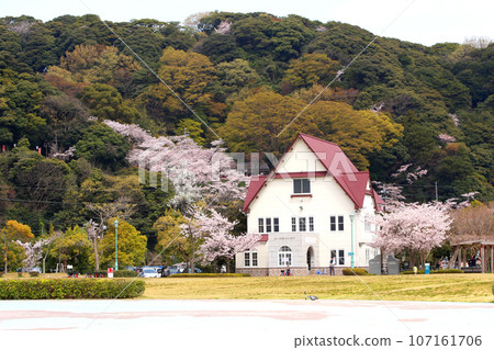 Wakasa Port, Kanegasaki Green Area, Tsuruga Red Brick Warehouse, Tsuruga Railway Museum, Port of Humanity Tsuruga Museum, Kanegasaki Green Area Clock Tower 107161706