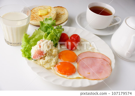 Healthy breakfast Healthy breakfast 107179574