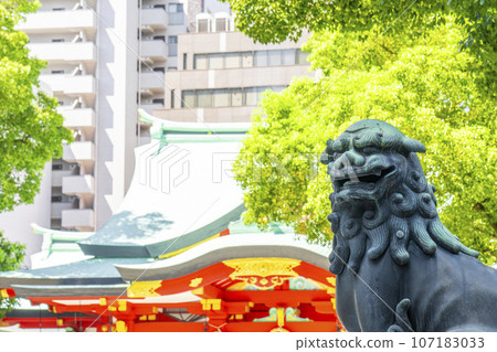 五靈神社正殿及青銅守護犬（大阪市中央區淡路町） 107183033