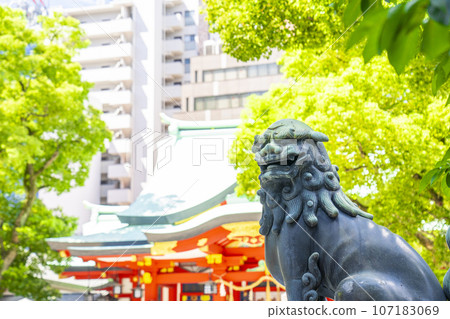 五靈神社青銅守護犬（大阪市中央區淡路町） 107183069