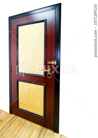 Door angle 107184528